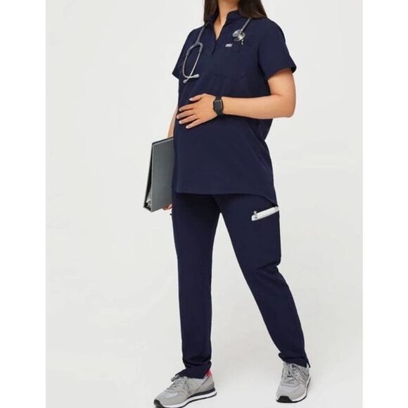 Figs Navy Blue Yola Maternity 4-Way Stretch Skinny Scrub Pants Size Medium - Picture 1 of 4